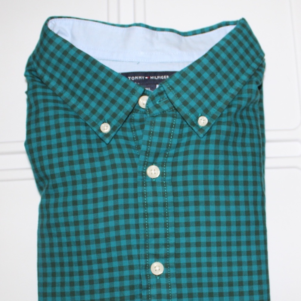 Tommy Hilfiger Mens Button down shirt